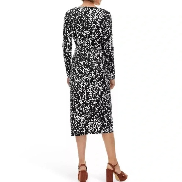 Diane Von Furstenberg X Target Wrap Dress Black Sea Spots Size Small NWT - Picture 2 of 6